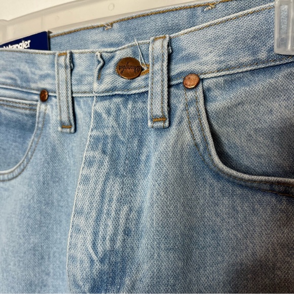 Wrangler Women's Vintage Style Cowboy Cut Classic Slim Fit Jean Size 5x32- NWT - Picture 6 of 15